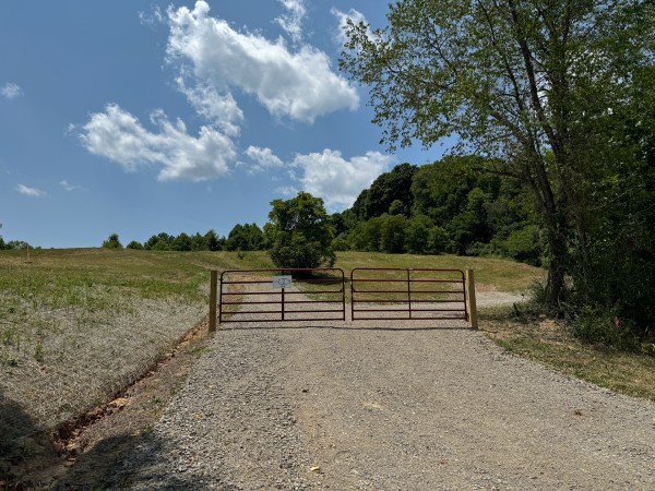 Albany Escape at Albany Woods property photo