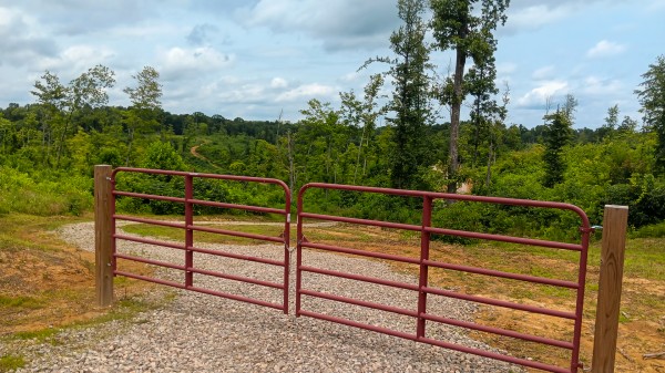 Hunters Haven on Huston Rd property photo