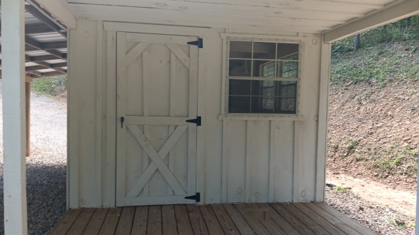 Valley-View Cabin property photo