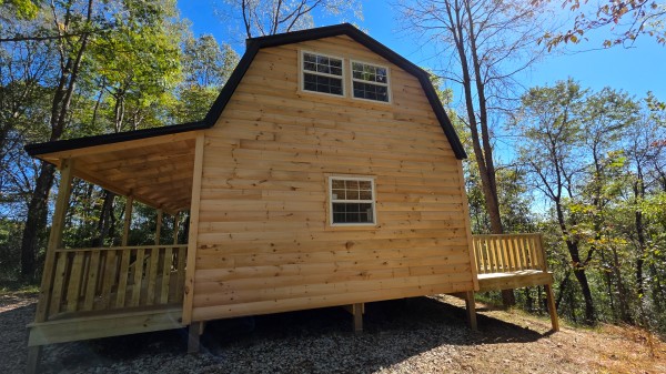 Lil’ Slice of Heaven Cabin property photo