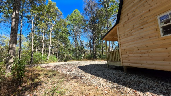 Lil’ Slice of Heaven Cabin property photo