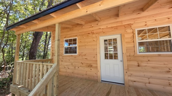 Lil’ Slice of Heaven Cabin property photo
