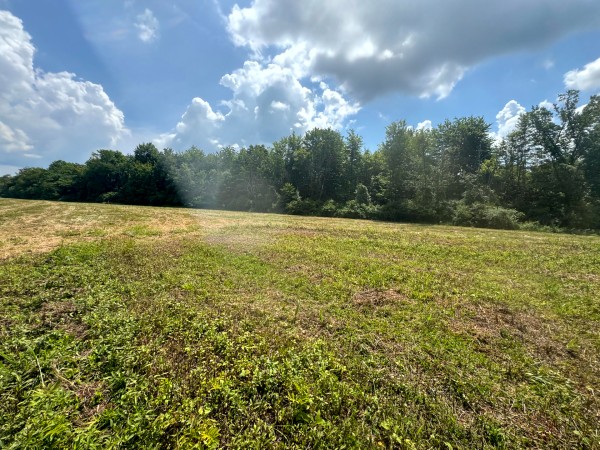 Tract 9 at Skyline Acres property photo