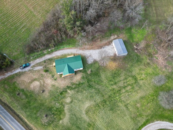 33747 Wolf Hill Rd, McArthur, OH 45651 property photo
