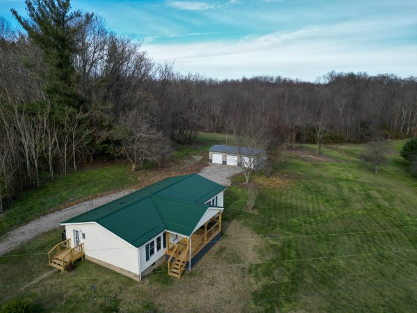 33747 Wolf Hill Rd, McArthur, OH 45651 property photo