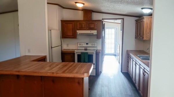 33747 Wolf Hill Rd, McArthur, OH 45651 property photo