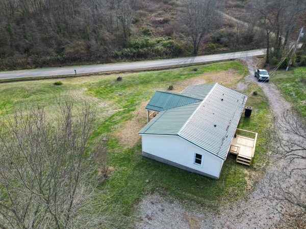 More of 33747 Wolf Hill Rd, McArthur, OH 45651