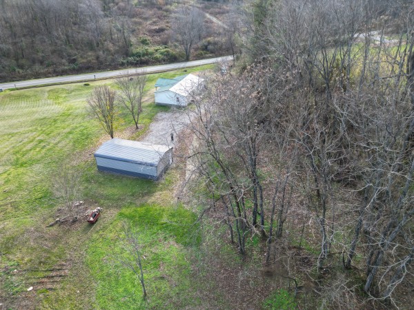 33747 Wolf Hill Rd, McArthur, OH 45651 property photo