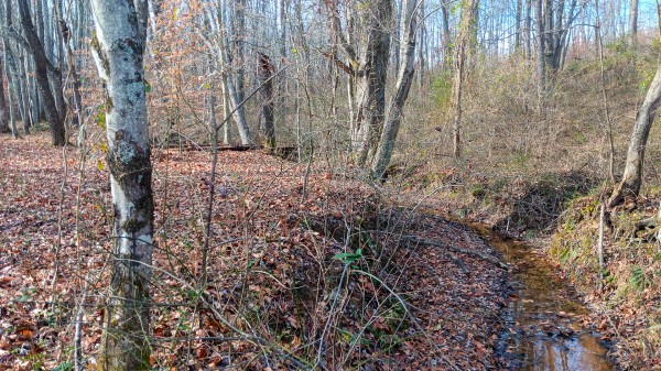 33747 Wolf Hill Rd, McArthur, OH 45651 property photo