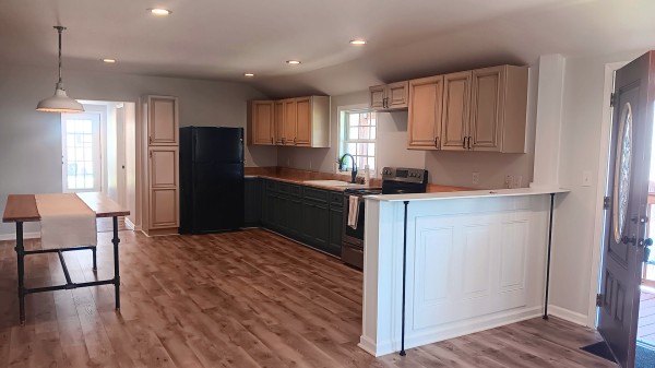 Elkins Creek House property photo