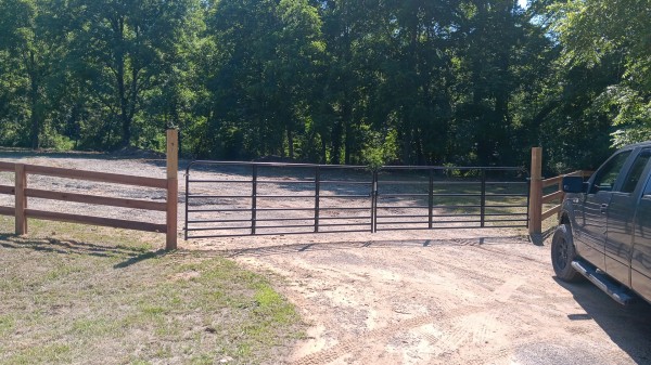 Radcliff Raccoon Creek property photo
