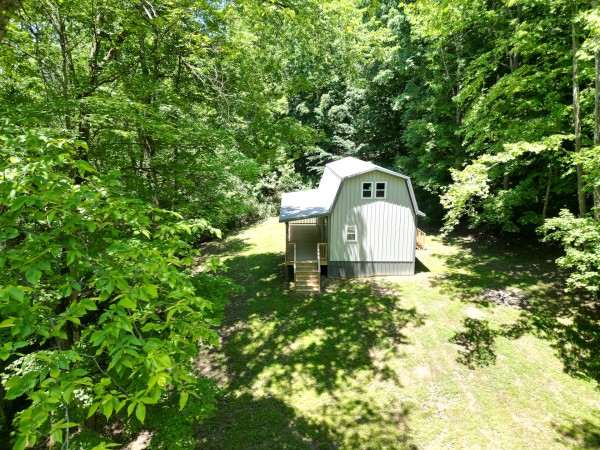 Creekview Cabin on Little Raccoon Creek property photo