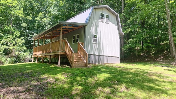 Creekview Cabin on Little Raccoon Creek property photo