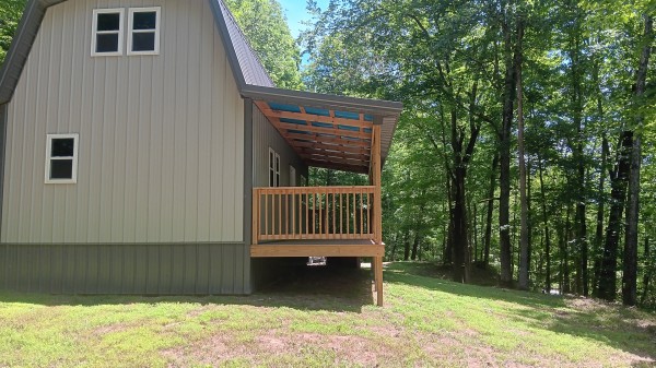 Creekview Cabin on Little Raccoon Creek property photo