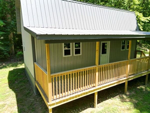 Creekview Cabin on Little Raccoon Creek property photo
