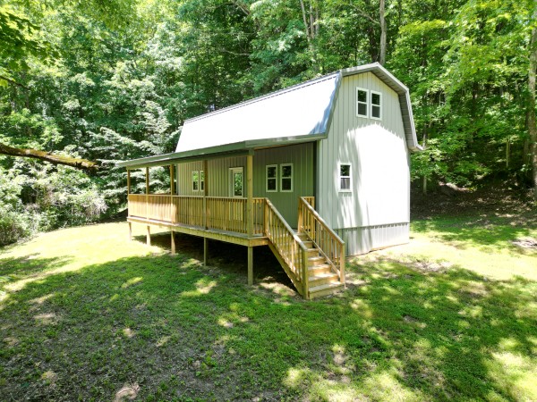 More of Creekview Cabin on Little Raccoon Creek