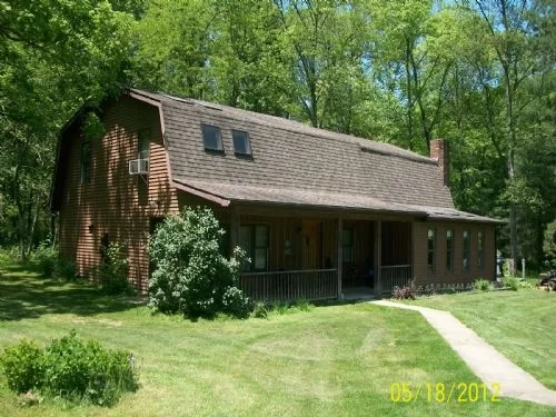 Beautiful Home On 354 Acres property photo 1