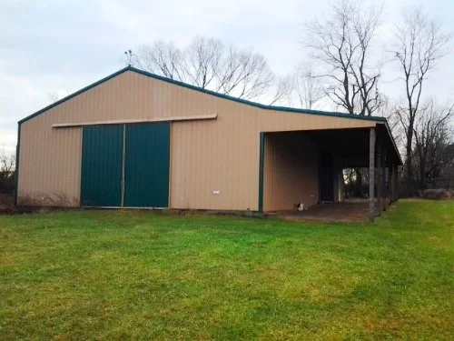 Trailer & Pole Barn 45 Acres property photo 1